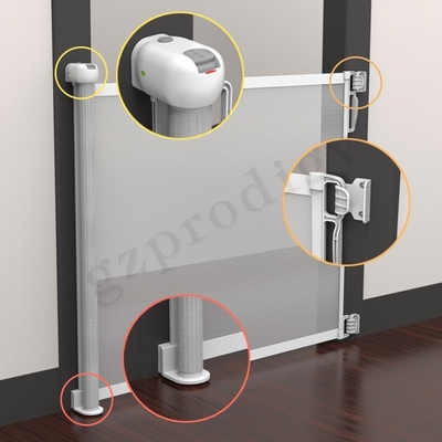 OEM  Lightweight Extendable Outdoor Retractable Mesh Pet Gate For Stairs
