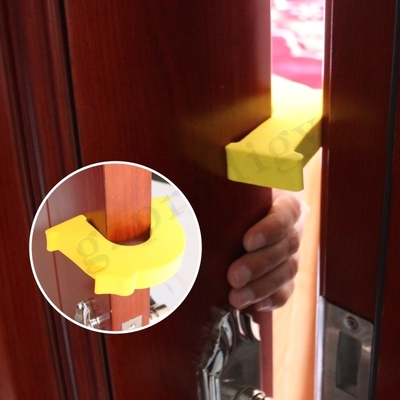 Childproof Portable Cartoon Door Stopper , Odorless Foam Door Slam Stopper