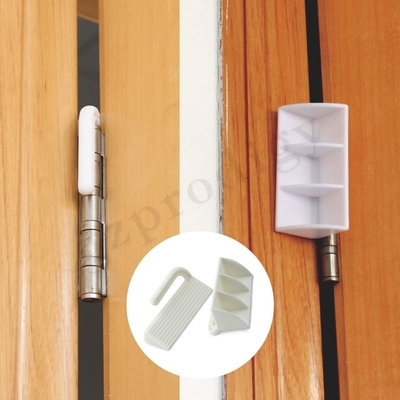 Multifunctional Odorless Plastic Door Clip , Portable Door Hinge Pinch Guard